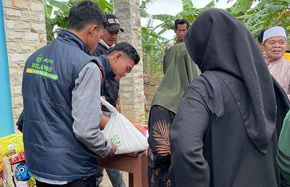 Distribusi Beras Zakat Fitrah ke 7 Desa